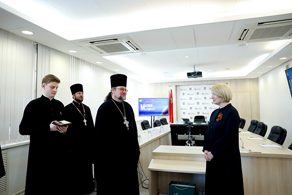 Миссия служения людям