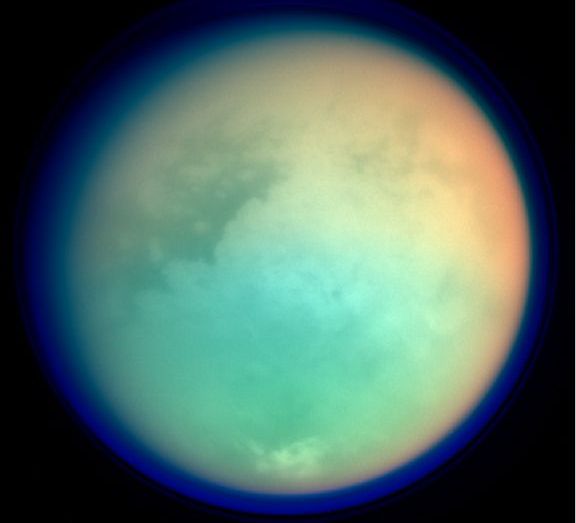 Ученые NASA обнаружили жизнь на Титане