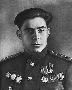 Армейские фото знаменитостей