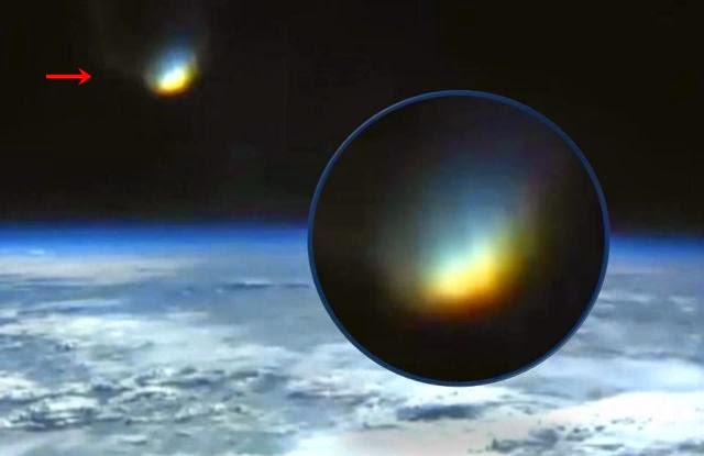 Камера NASA на МКС зафиксировала портал над Землей