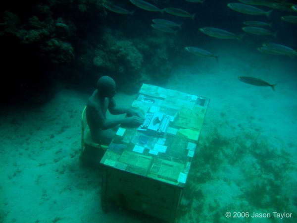 Подводная выставка скульптур (36 фото)