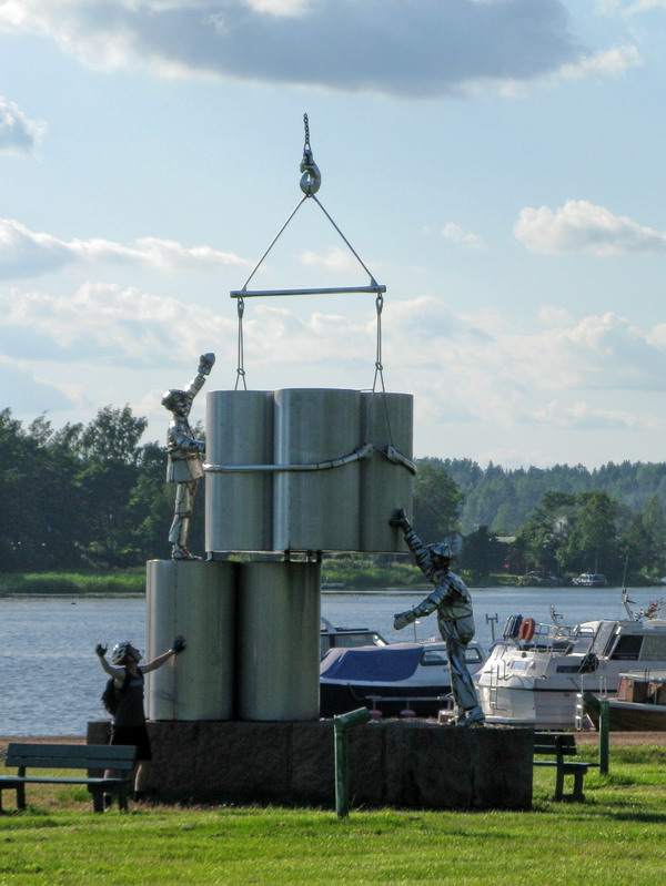 Необычные статуи мира