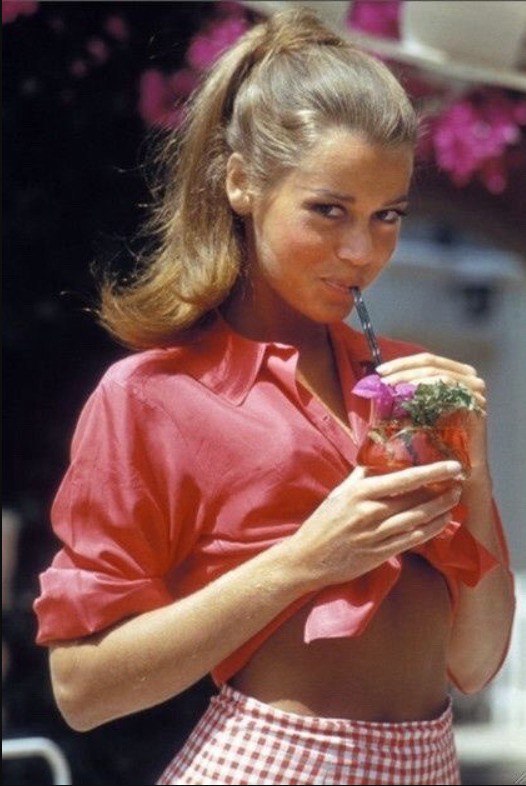 Люди и лица 10.03.26