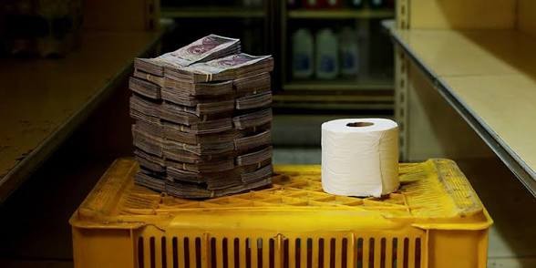 Армянские банки вводят 10% комиссию на операции в рублях