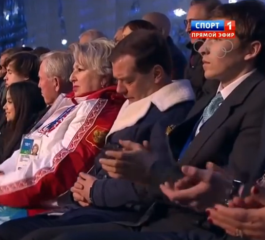 Как Путин и Медведев смотрят Олимпиаду