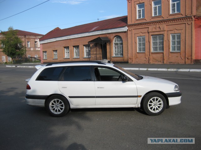 Кому нужны такие понты? Во что превращается BMW X5 спустя 15 лет