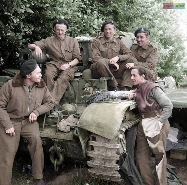 Знаменитые исторические фотографии в цвете