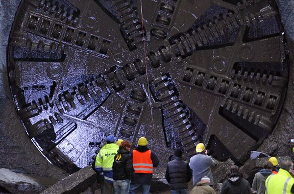 Гигант с ласковым названием: самая большая в мире машина для прокладывания туннелей