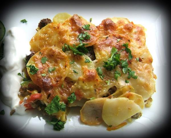 Запеканка с фаршем и овощами