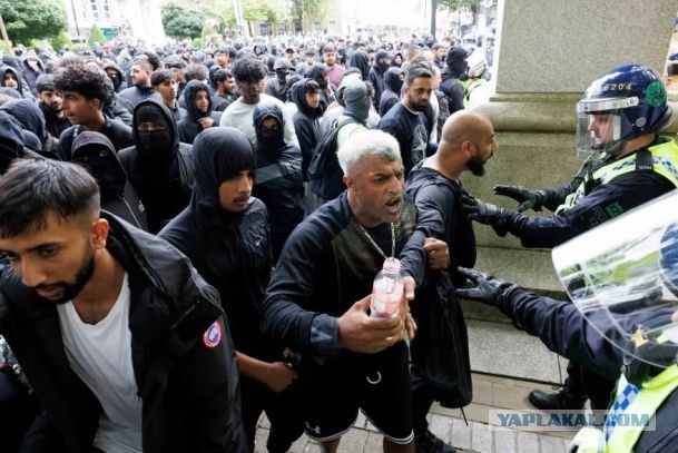 Молодежь Британии демонстрирует пессимизм и нежелание защищать страну