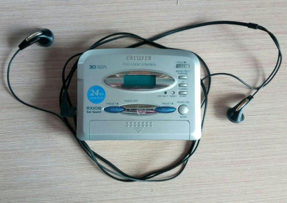 Как появился легендарный плеер Walkman?
