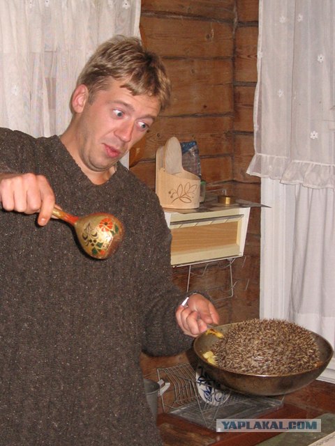 А ты поделился с Ежиком?!