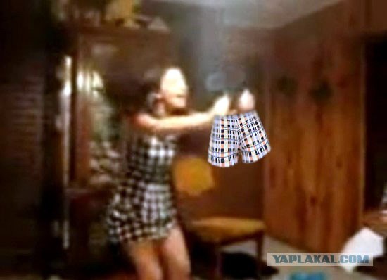 Счастливая девочка. Хороший подарок