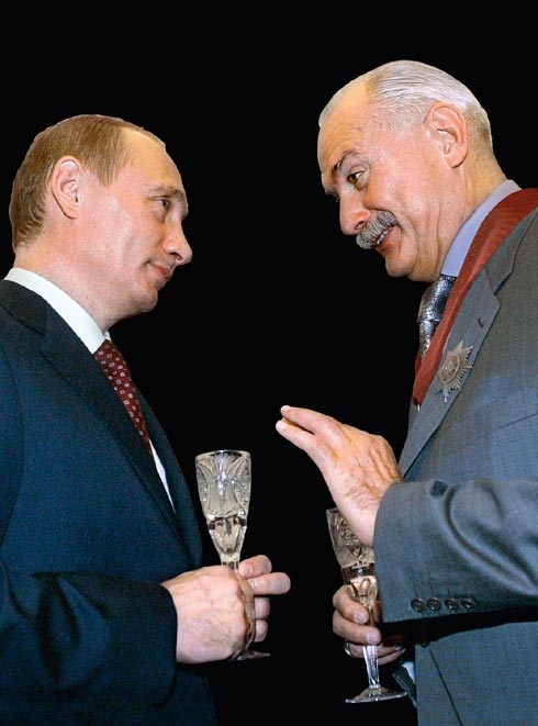 Шмель дело говорит.