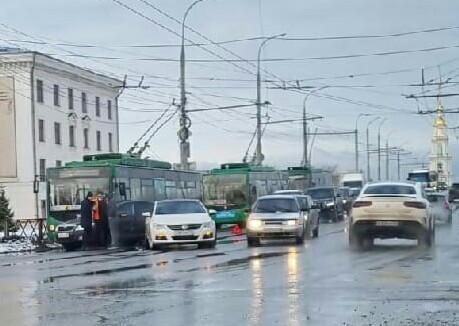 Сообразили на троих