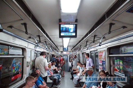 Вагоны метро разных стран