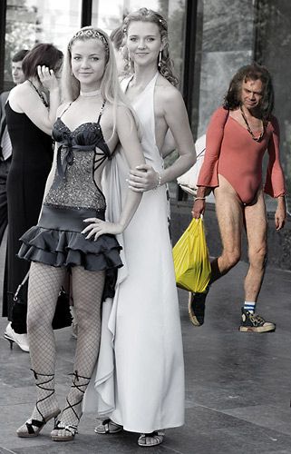 Фотожаба: Мальчик с цветами