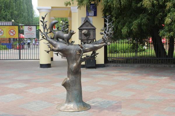 Памятники, которые иначе воспринимаются народом
