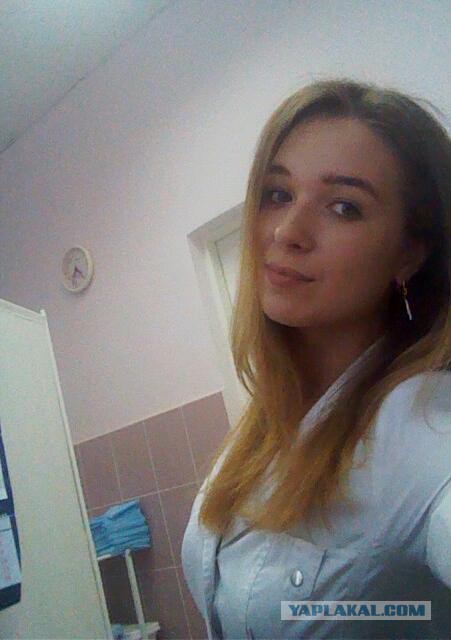 Девушки-медики