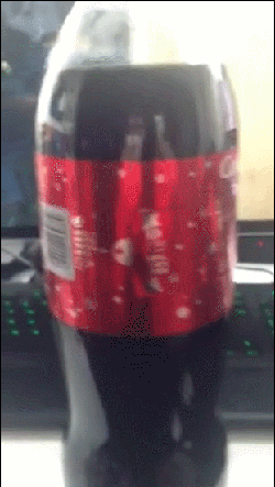 Новогодняя этикетка Кока-Колы. Шикаааааарно