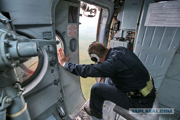На Урале пилот с 12 собутыльниками угнал самолёт