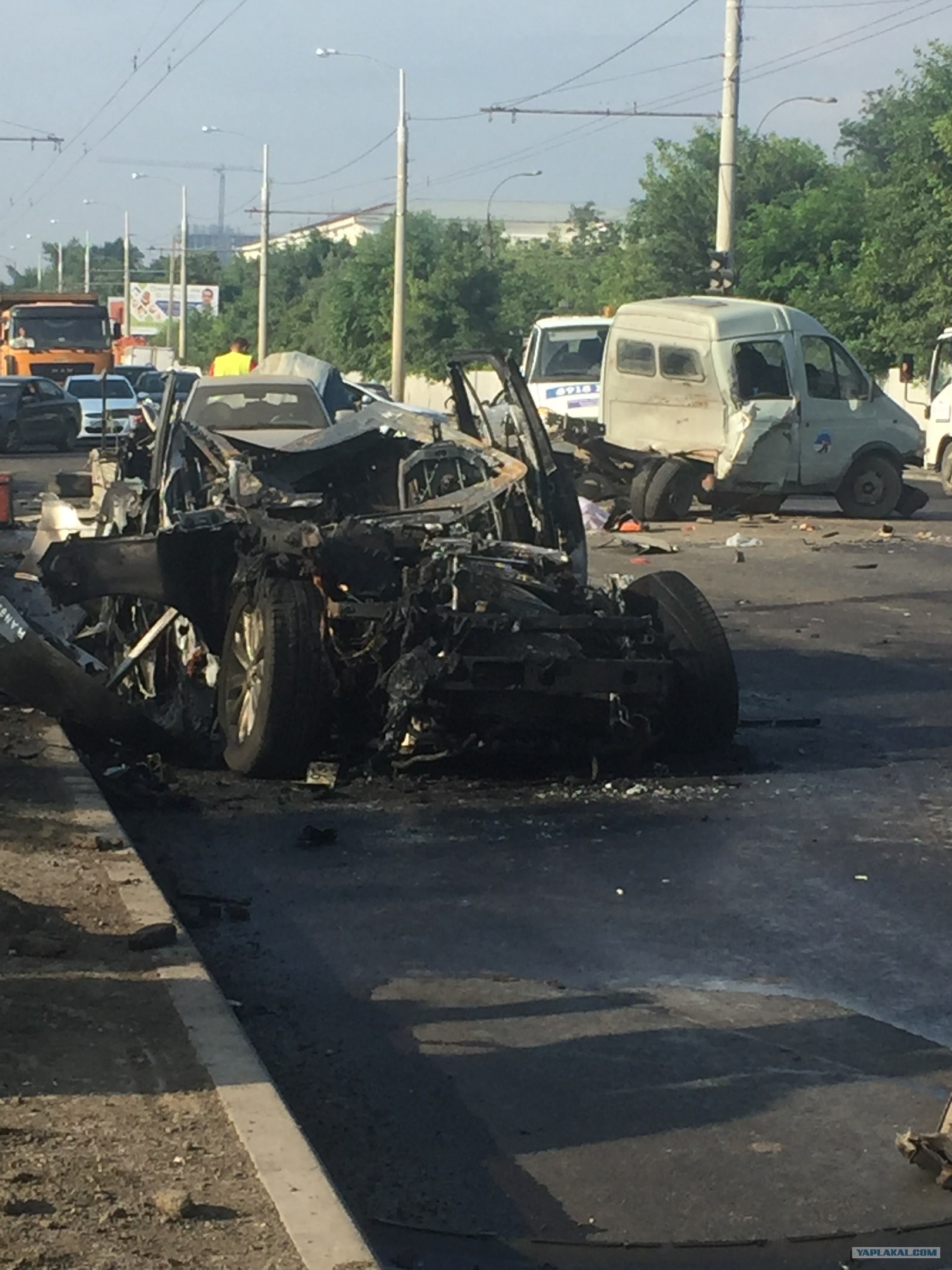 В Краснодаре пьяный сын бывшего начальника УВД Александра Семенова устроил смертельное ДТП новые фото В Краснодаре пьяный сын бывшего начальника УВД Александра Семенова устроил смертельное ДТП новые фото
