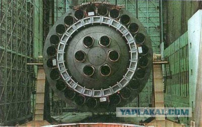 Почему американцы были на луне