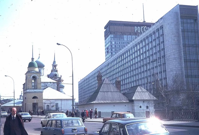 59 удивительных фото Москвы 1982 года