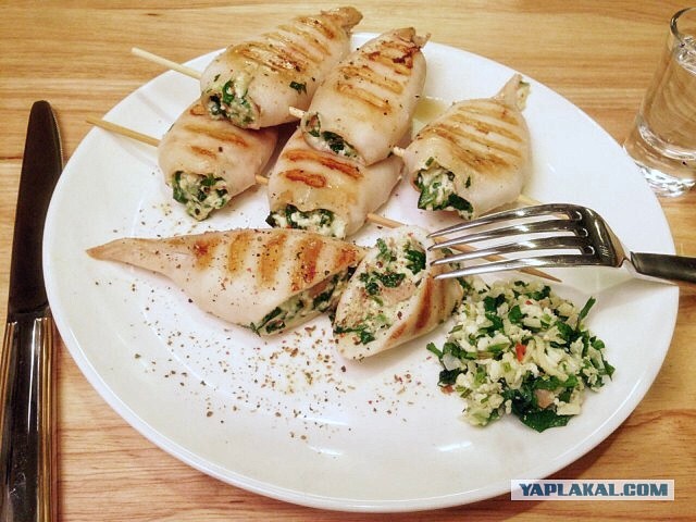 Люблю кальмаров:) и салат из них