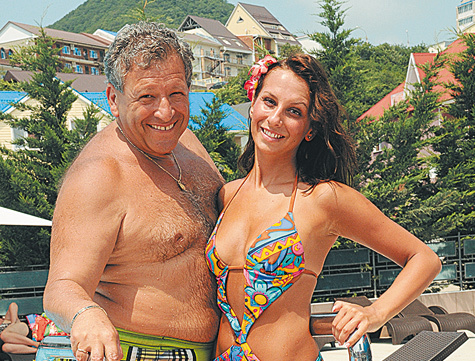 За иностранца любой ценой