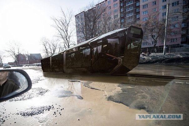 Новый трамвай на улицах города