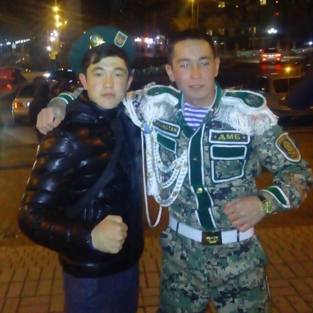 Казахские дембеля возвращаются домой
