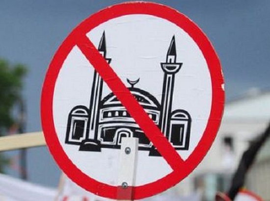 В Казани протестуют против строительства мечети.