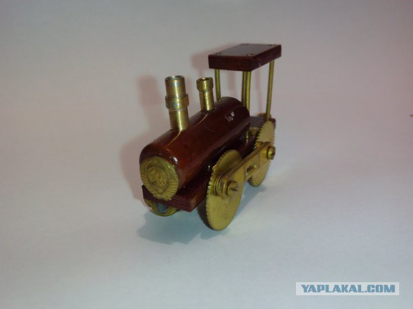 Игрушки из хлама