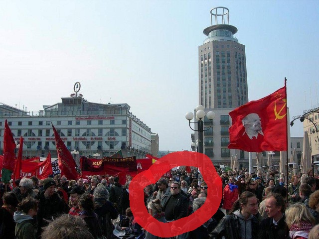 Угадайте, в какой стране демонстрация?