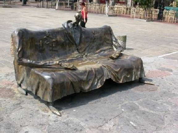 Сядь со мною рядом!