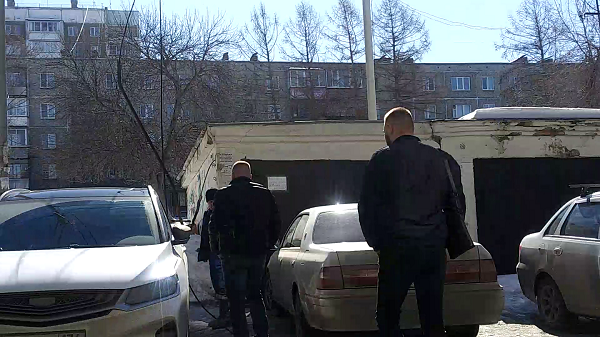 И еще раз «компьютерные мастера» - мошенники. Их надо знать в лицо