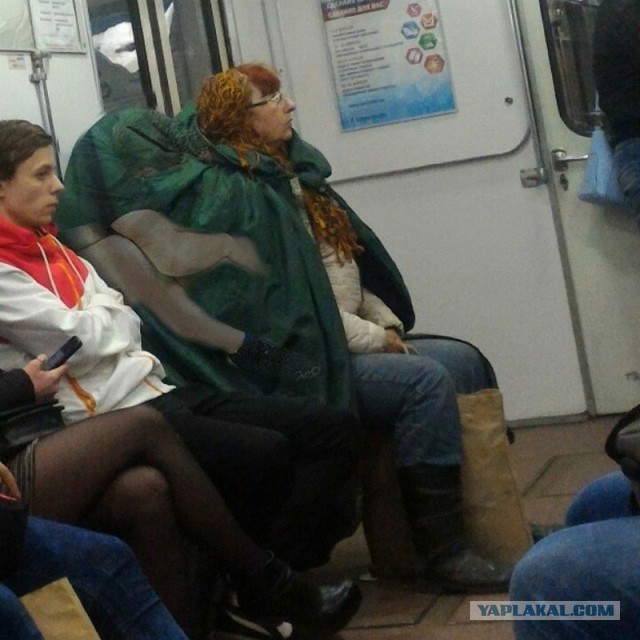 Модники из нашего метрополитена