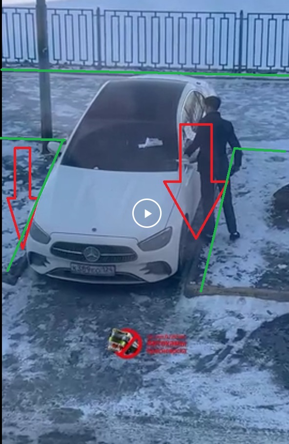 Любитель парковки на газоне