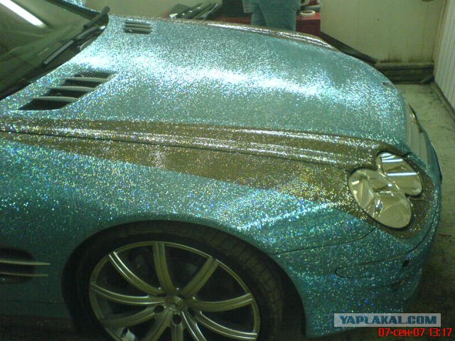 кристальный Mercedes