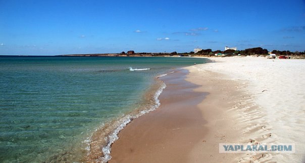 Мыс Тарханкут - самая западная точка Крыма.