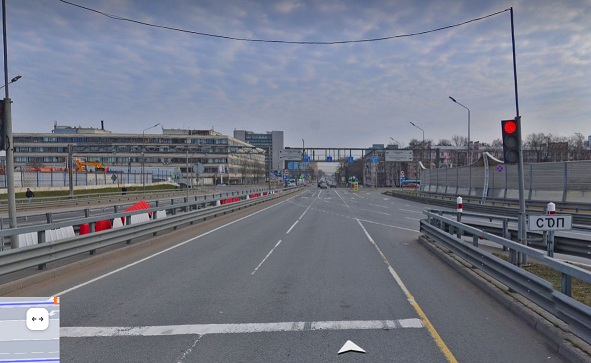 Принципиальная бабуля на BMW не захотела пропускать помеху справа