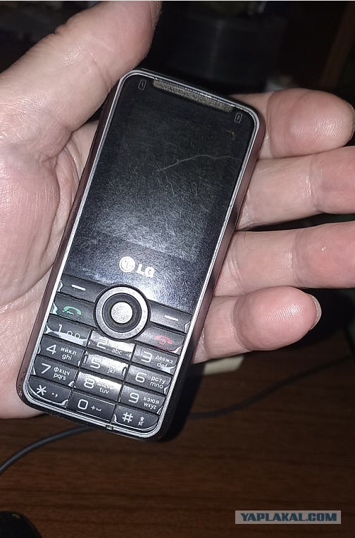Россияне стали переходить на кнопочные телефоны