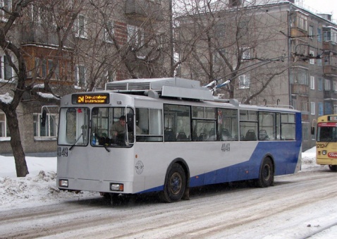 Игра на ЯПе: Угадай АВТО-8