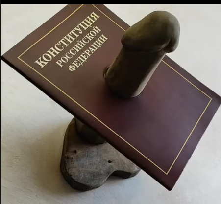 в Госдуму внесен законопроект о прекращении приобретённого российского гражданства за уклонение от воинской обязанности.