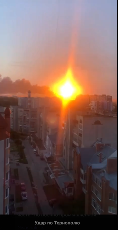 В Брянске взрыв и пожар в районе аэропорта
