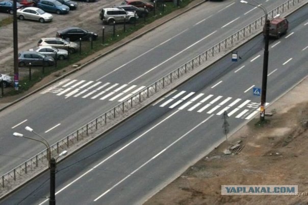 Загадка перекрестка Энгельса и Просвета
