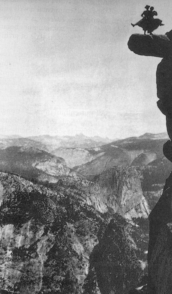 История в фотографиях