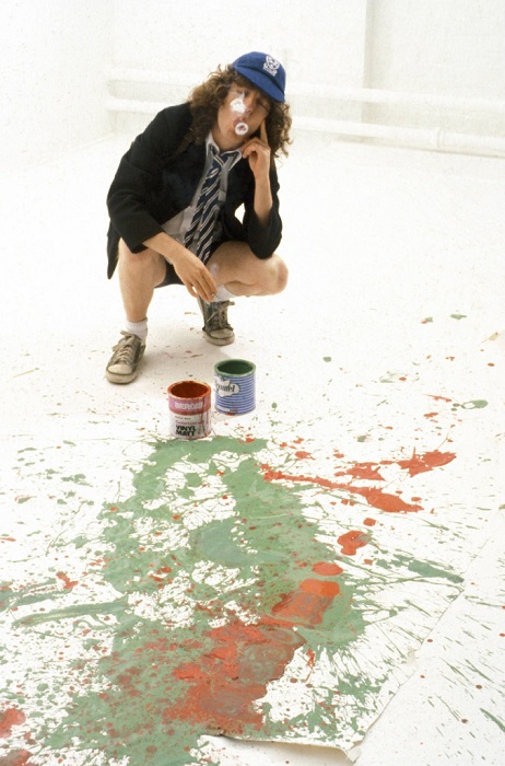 Музыка и музыканты: AC/DC по дороге в АД