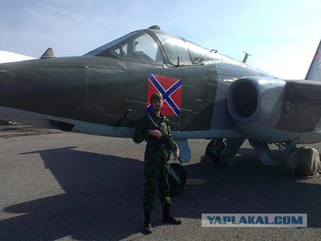 Су-25 ЛНР получил боеприпасы и ракеты.